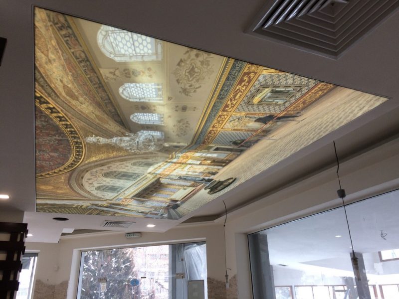 Saray Bar&Grill ������ ����� 7